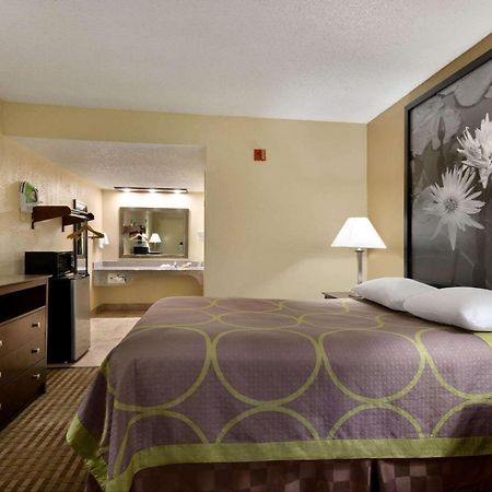 Super 8 By Wyndham Ruston Motel Dış mekan fotoğraf